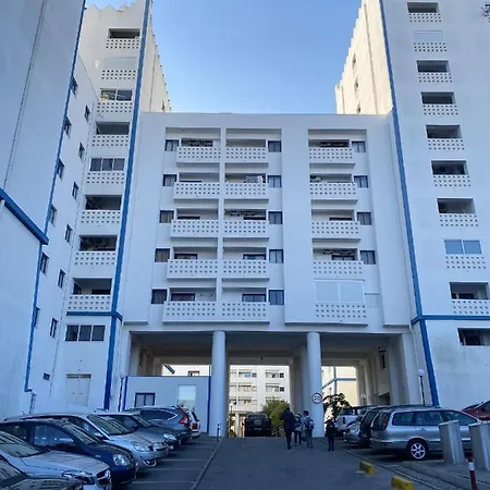 One Bedroom At 400 M Away From The With Balcony And Wifi Apartamento