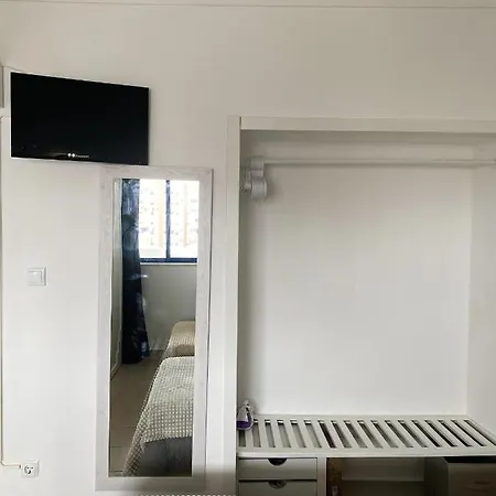 One Bedroom At 400 M Away From The With Balcony And Wifi * بورتيماو